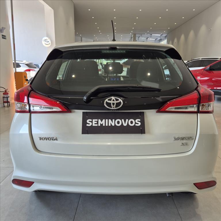 YARIS 1.3 16V FLEX XL PLUS TECH MULTIDRIVE