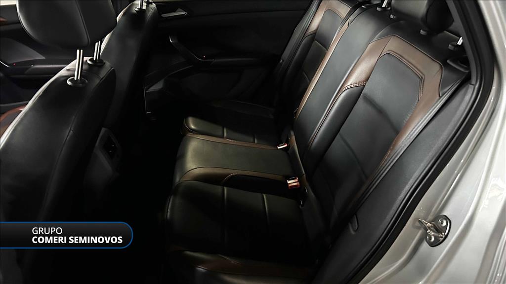 T-CROSS 1.0 200 TSI TOTAL FLEX COMFORTLINE AUTOMÁTICO6