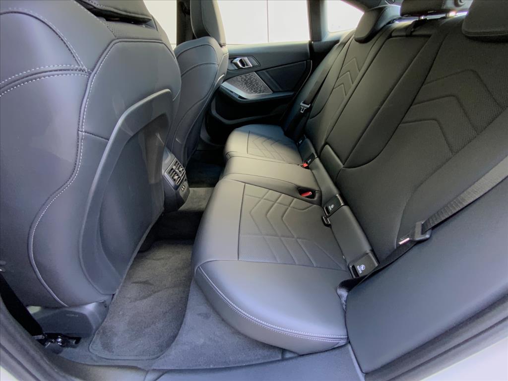 BMW-220i-2.0 16V TURBO GASOLINA GRAN COUPÉ M SPORT STEPTRONIC