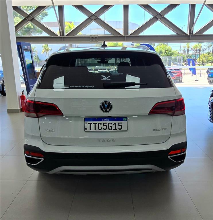 TAOS 1.4 250 TSI TOTAL FLEX HIGHLINE AUTOMÁTICO4