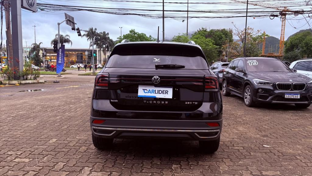 T-CROSS 1.4 250 TSI TOTAL FLEX HIGHLINE AUTOMÁTICO3