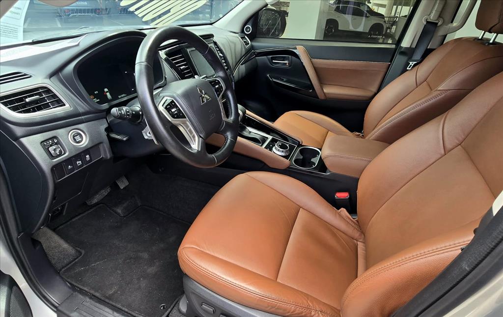 PAJERO SPORT 2.4 16V MIVEC TURBO DIESEL LEGEND AWD AUTOMÁTICO8