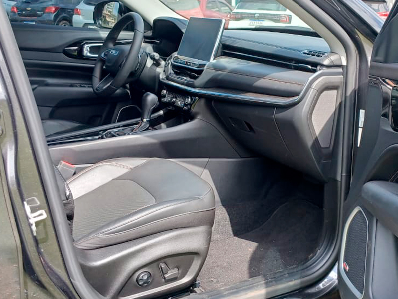 COMPASS 2.0 TD350 TURBO DIESEL LIMITED AT96