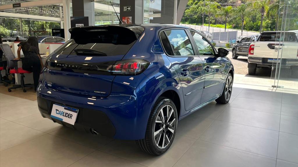 208 1.0 FIREFLY FLEX STYLE MANUAL5