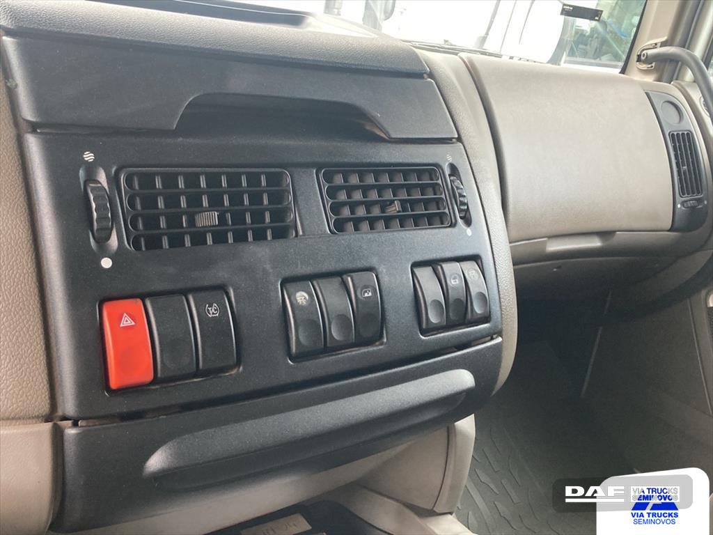 DAF-XF-105 FT 460 4X2