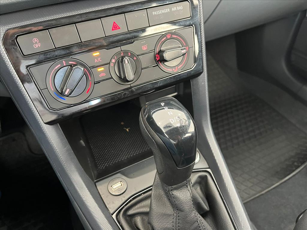 T-CROSS 1.0 200 TSI TOTAL FLEX SENSE AUTOMÁTICO