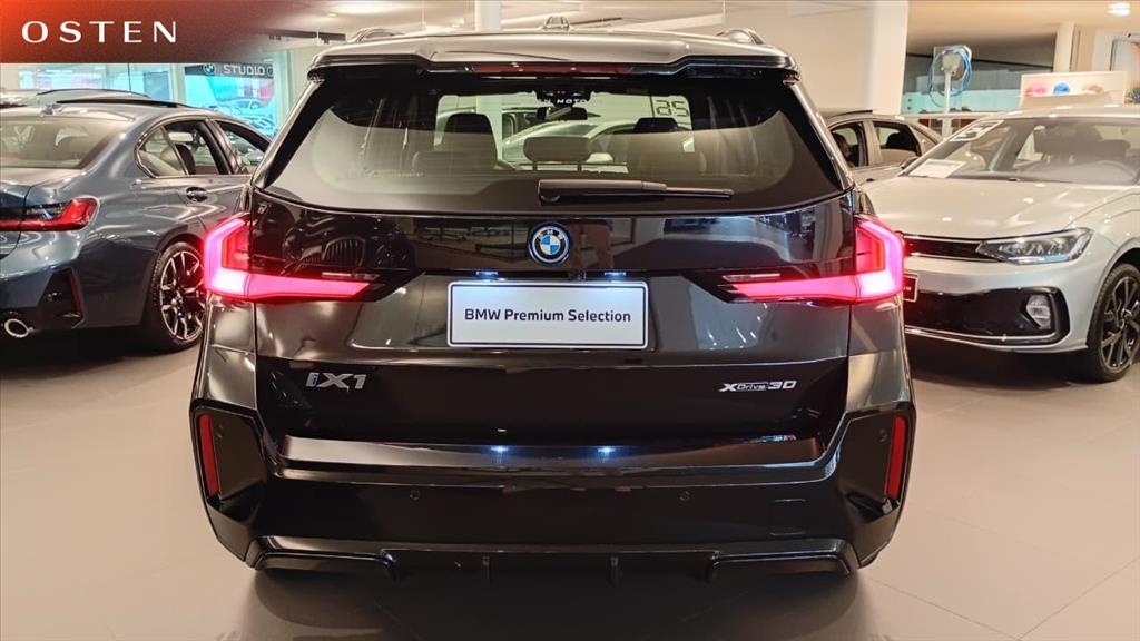 BMW-iX1-ELÉTRICO XDRIVE30 M SPORT
