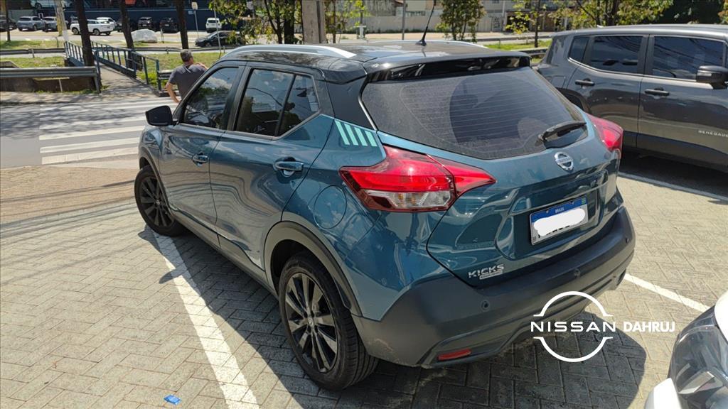 KICKS 1.6 16V FLEXSTART UEFA CHAMPIONS LEAGUE 4P XTRONIC7