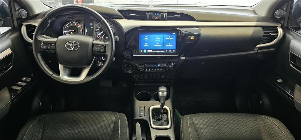 HILUX 2.8 D-4D TURBO DIESEL CD SR 4X4 AUTOMÁTICO9