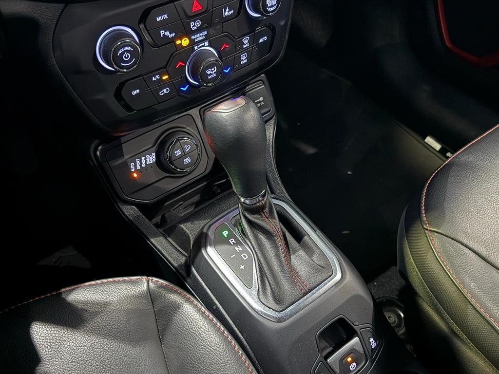 RENEGADE 1.3 T270 TURBO FLEX TRAILHAWK 4X4 AT98