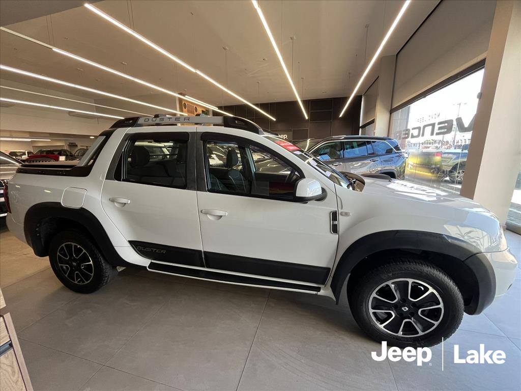 DUSTER OROCH 1.6 16V SCE FLEX DYNAMIQUE MANUAL5