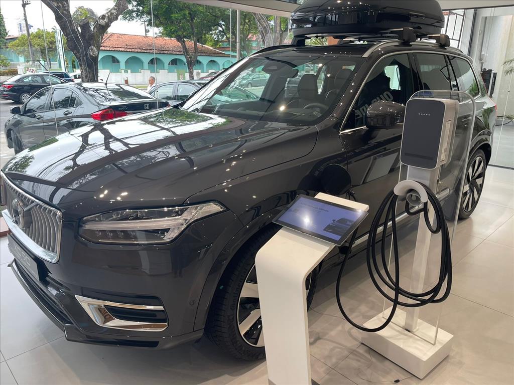 XC90 2.0 T8 RECHARGE ULTIMATE AWD GEARTRONIC XC90 2.0 T8 RECHARGE ULTIMATE AWD GEARTRONIC