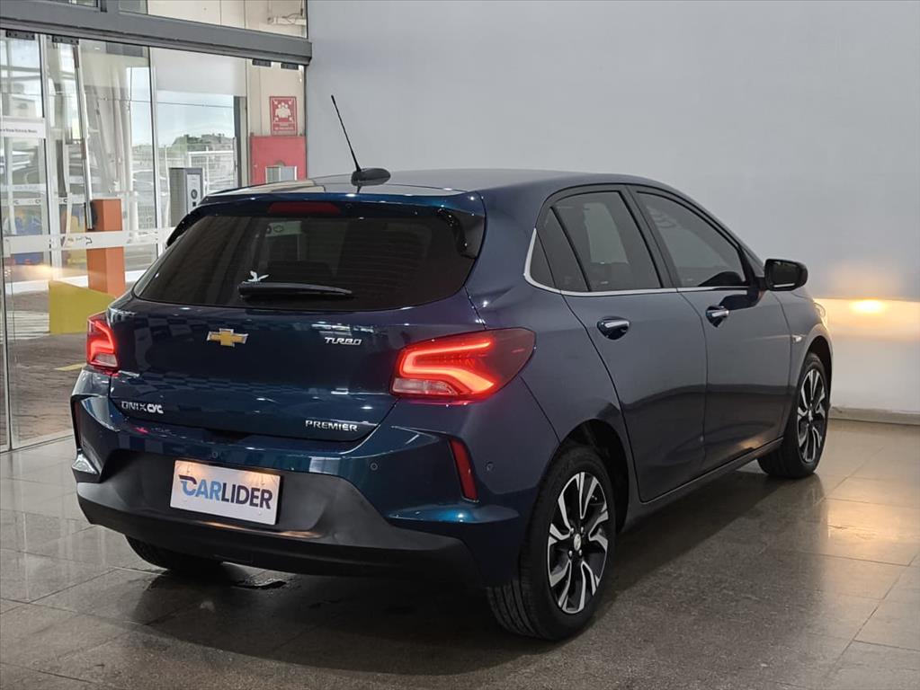 ONIX 1.0 TURBO FLEX PREMIER AUTOMÁTICO10