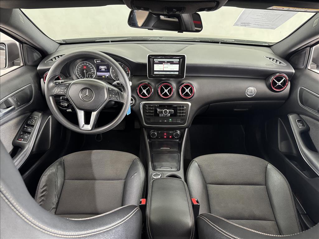 A 200 1.6 TURBO URBAN 16V GASOLINA 4P AUTOMÁTICO9