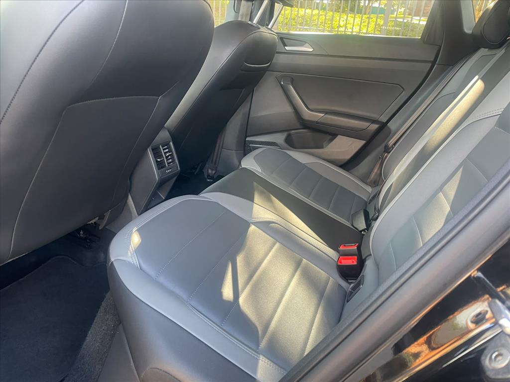 Volkswagen-NIVUS-1.0 200 TSI TOTAL FLEX HIGHLINE AUTOMÁTICO