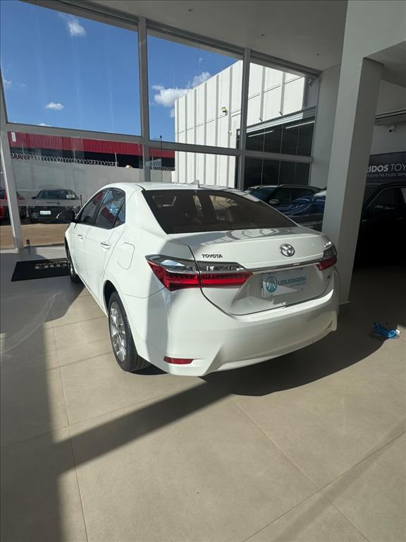 COROLLA 2.0 XEI 16V FLEX 4P AUTOMÁTICO4
