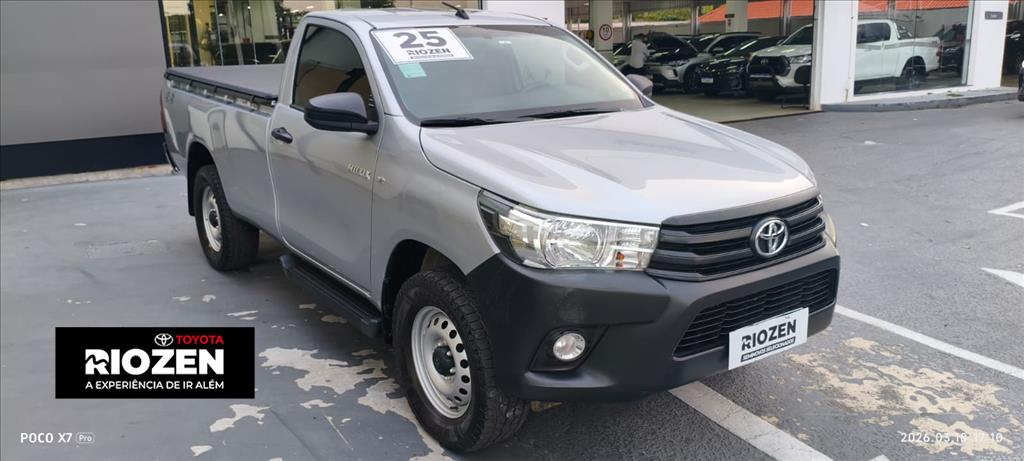 Toyota HILUX 2025