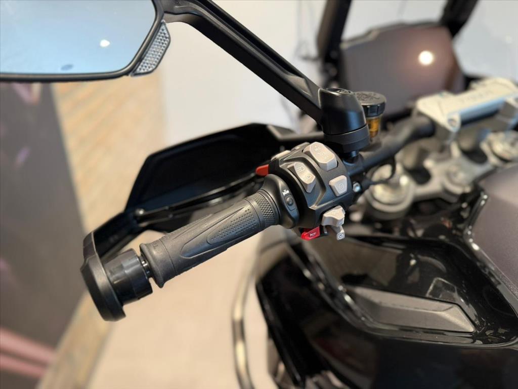 TRIUMPH-TIGER-1200 GT EXPLORER