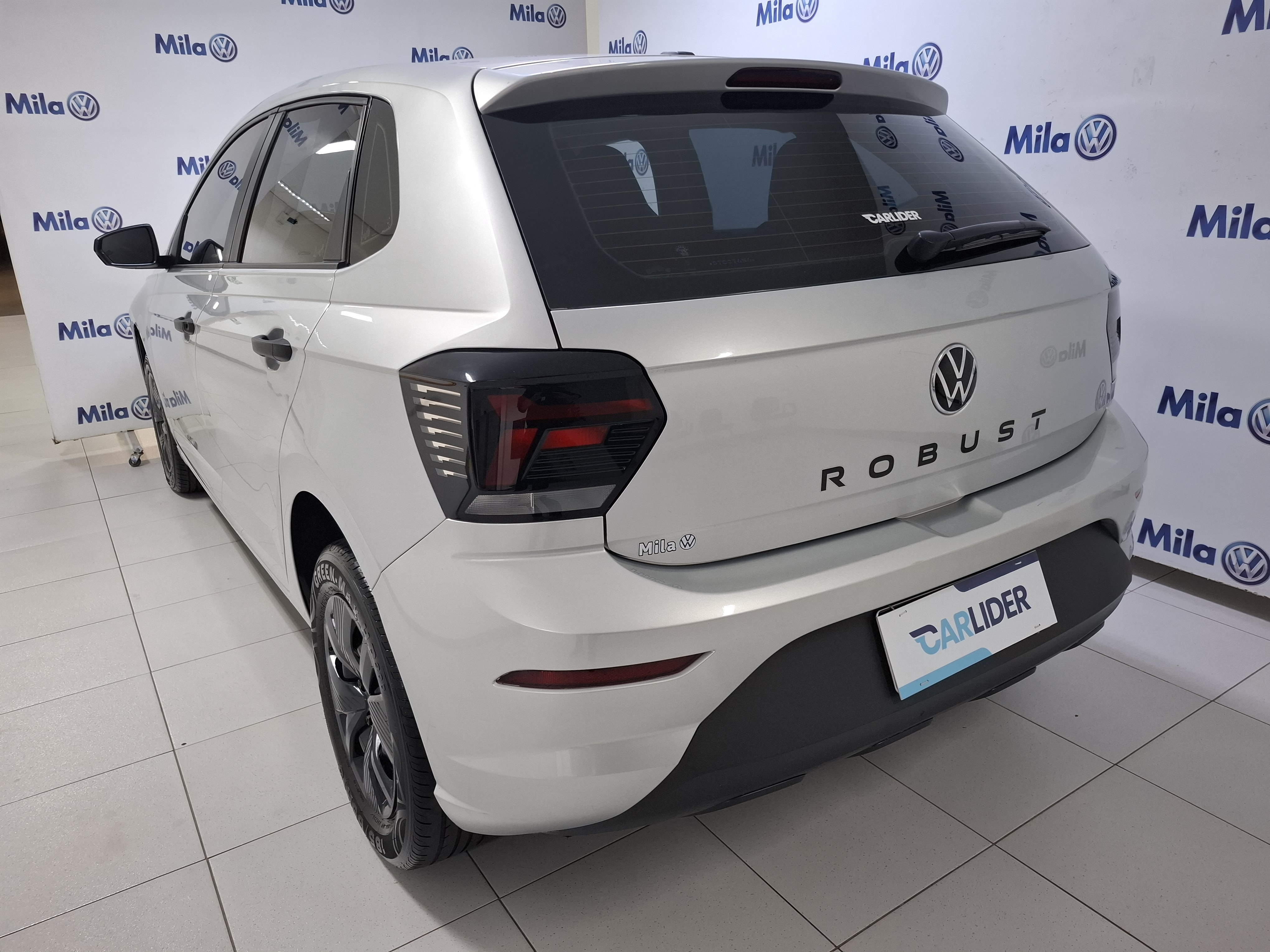 POLO 1.0 MPI ROBUST MANUAL3