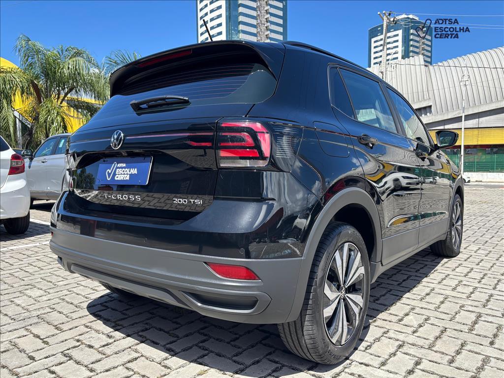 T-CROSS