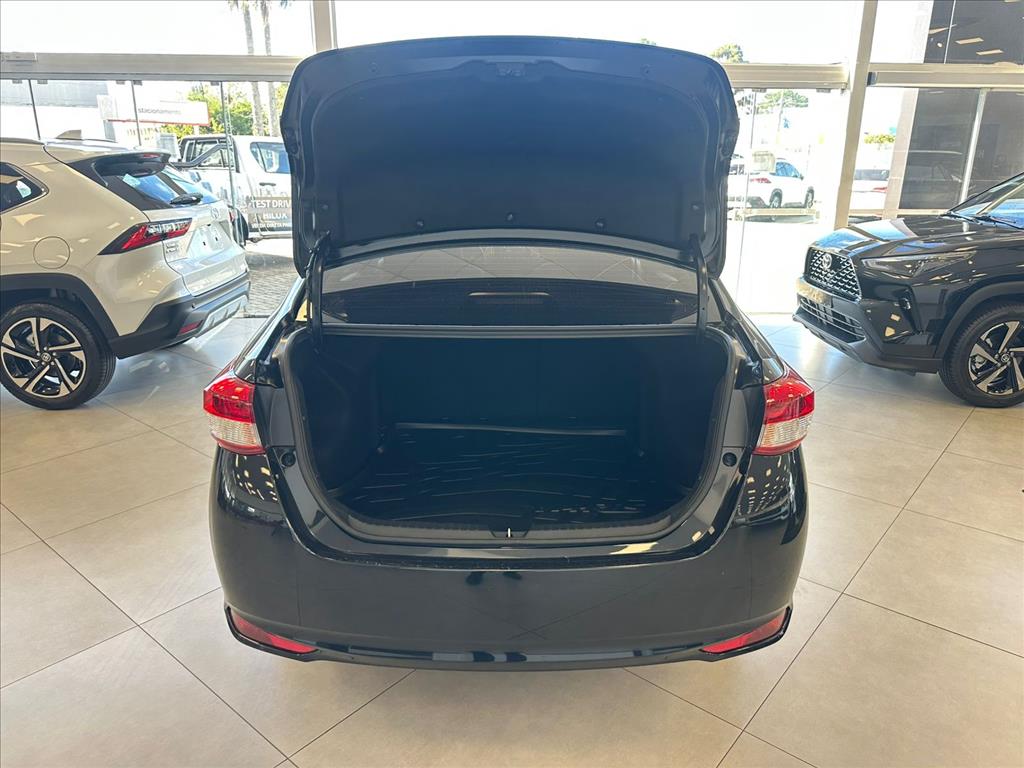 YARIS 1.5 16V FLEX SEDAN XL MULTIDRIVE8