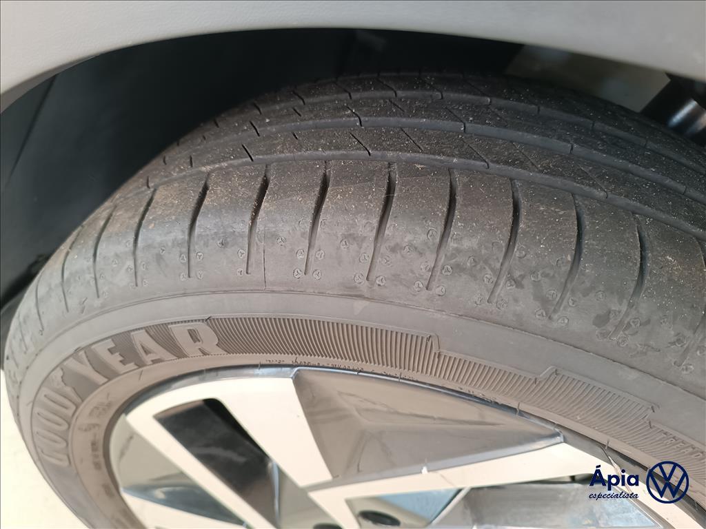 T-CROSS 1.4 250 TSI TOTAL FLEX HIGHLINE AUTOMÁTICO14