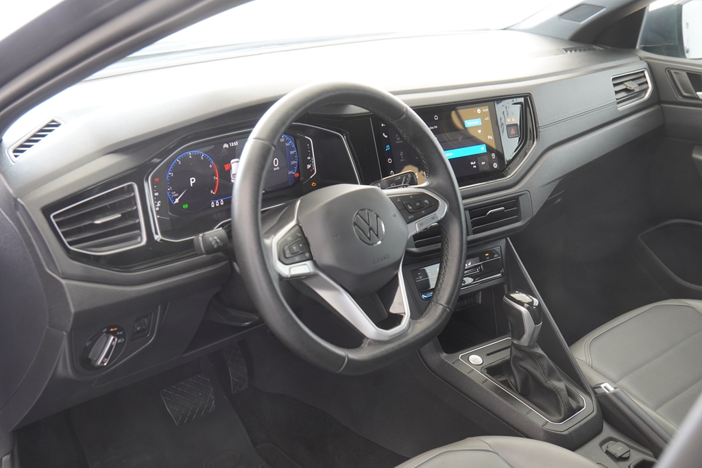 NIVUS 1.0 200 TSI TOTAL FLEX HIGHLINE AUTOMÁTICO5