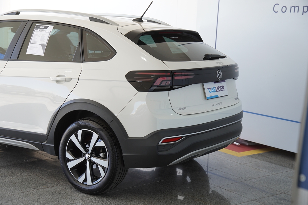 NIVUS 1.0 200 TSI TOTAL FLEX HIGHLINE AUTOMÁTICO5