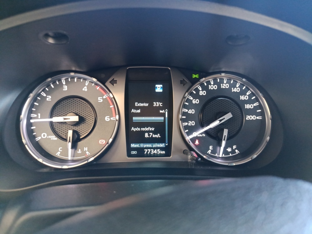 HILUX 2.8 D-4D TURBO DIESEL CD SRX 4X4 AUTOMÁTICO3