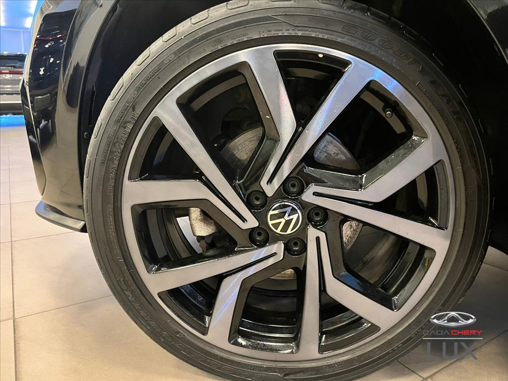 VIRTUS 1.4 250 TSI EXCLUSIVE AUTOMÁTICO18