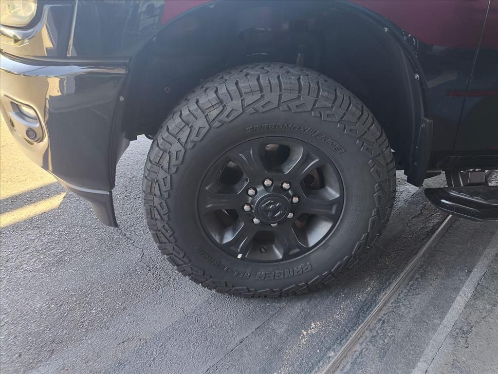 2500 6.7 I6 TURBO DIESEL LARAMIE NIGHT EDITION CD 4X4 AUTOMÁTICO6