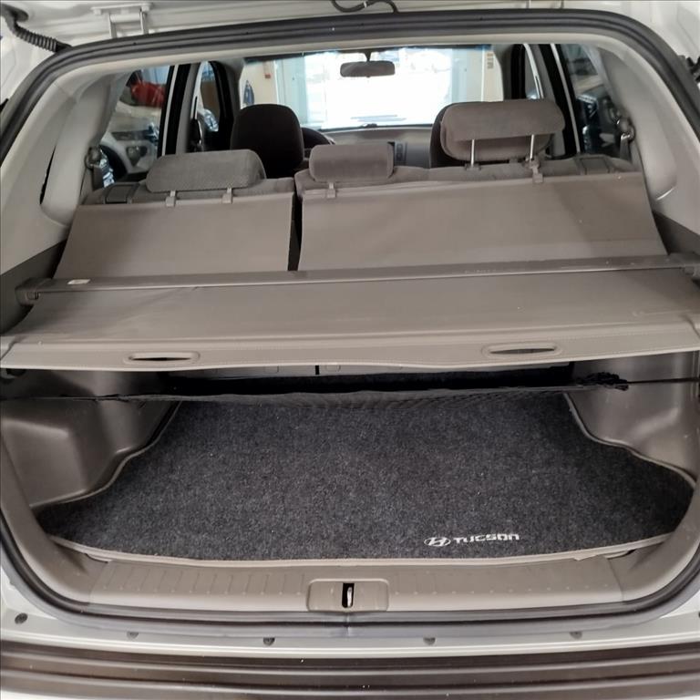 TUCSON 2.0 MPFI GL 16V 142CV 2WD GASOLINA 4P MANUAL