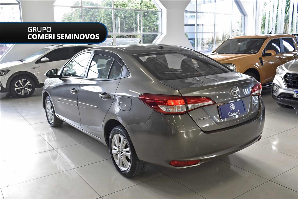 YARIS 1.5 16V FLEX SEDAN XL MANUAL3 YARIS 1.5 16V FLEX SEDAN XL MANUAL3