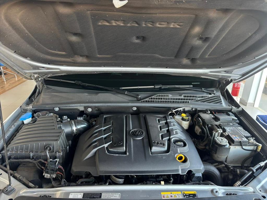 AMAROK 3.0 V6 TDI DIESEL HIGHLINE CD 4MOTION AUTOMÁTICO17