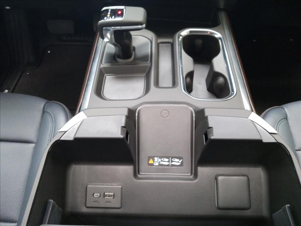 SILVERADO 5.3 V8 GASOLINA 1500 HIGH COUNTRY 4X4 AUTOMÁTICO12