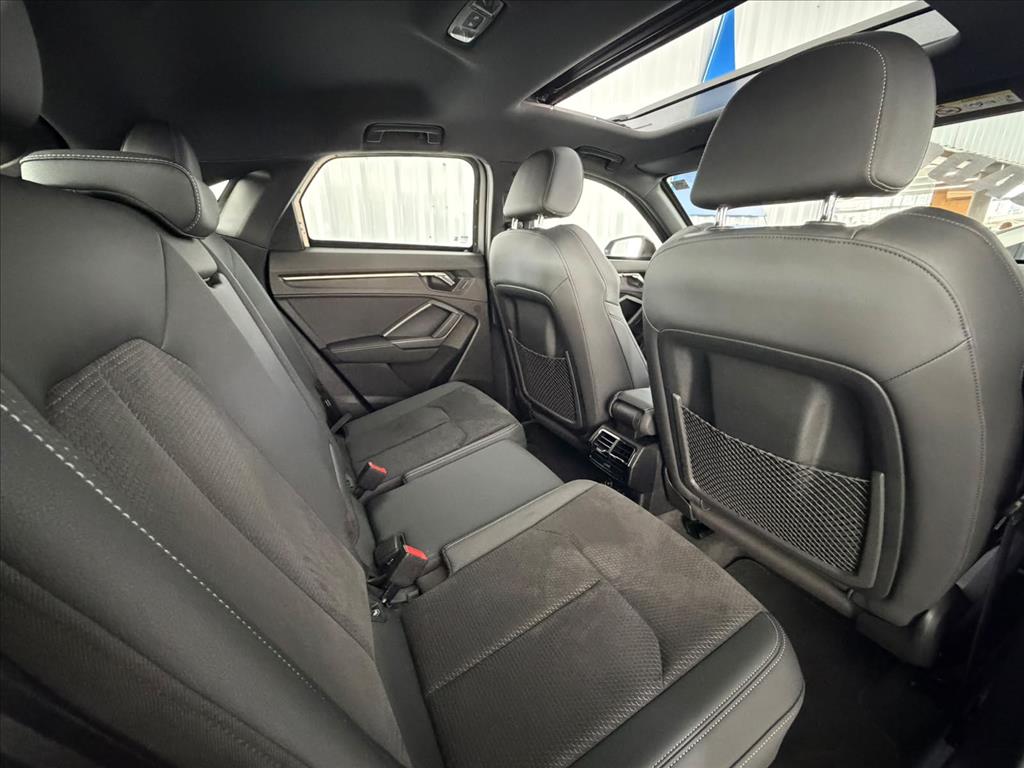 Q3 2.0 40 TFSI GASOLINA SPORTBACK PERFORMANCE QUATTRO TIPTRONIC13