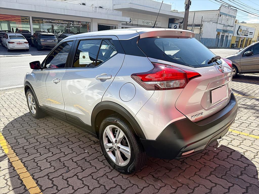 Nissan Kicks - 1.6 16V FLEXSTART S 4P XTRONIC