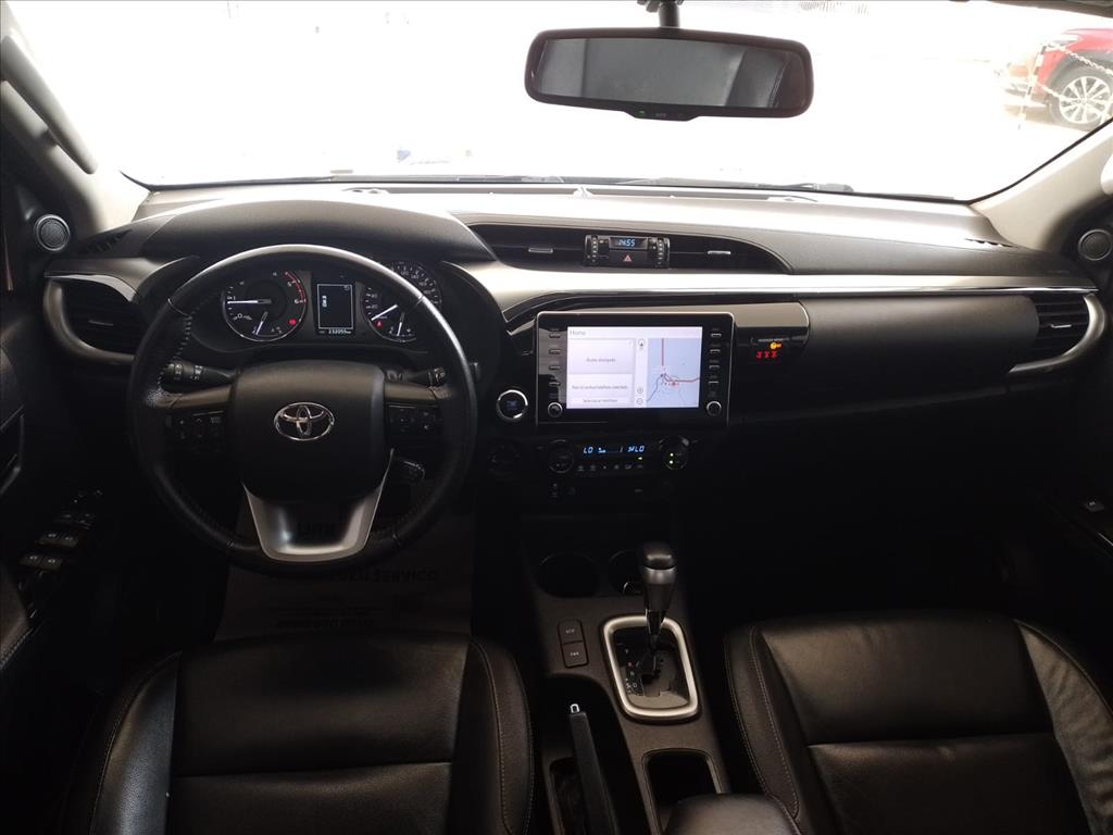 HILUX 2.8 D-4D TURBO DIESEL CD SRV 4X4 AUTOMÁTICO9