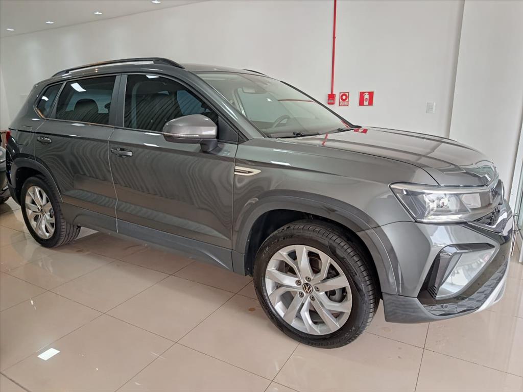 TAOS 1.4 250 TSI TOTAL FLEX COMFORTLINE AUTOMÁTICO2