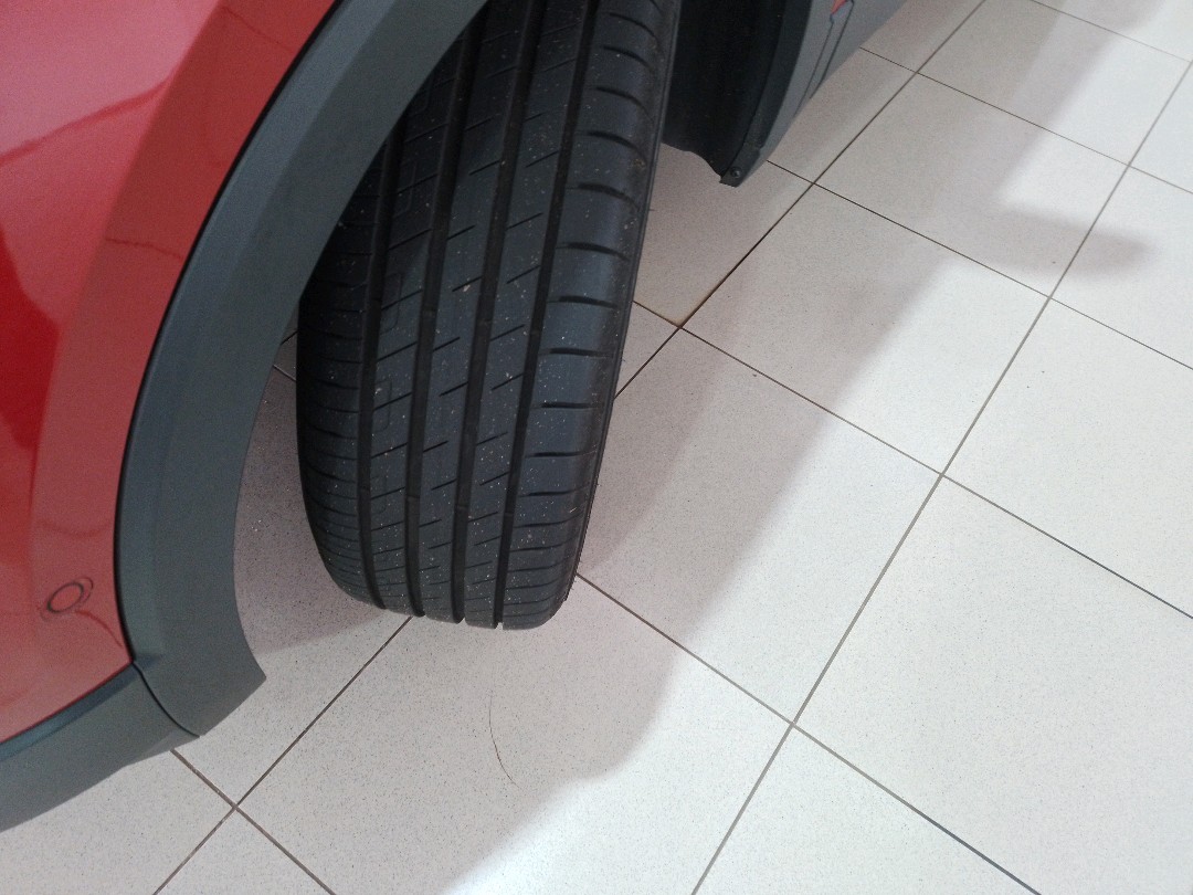Volkswagen-T-CROSS-1.4 250 TSI TOTAL FLEX HIGHLINE AUTOMÁTICO