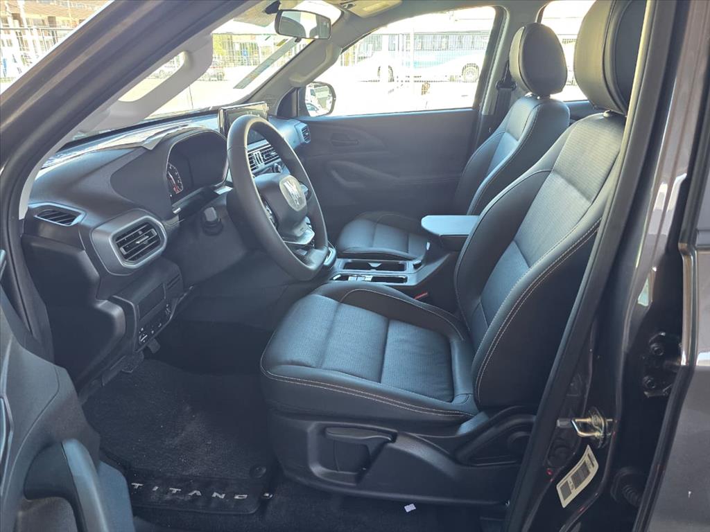 TITANO 2.2 TURBO DIESEL VOLCANO 4X4 AT83