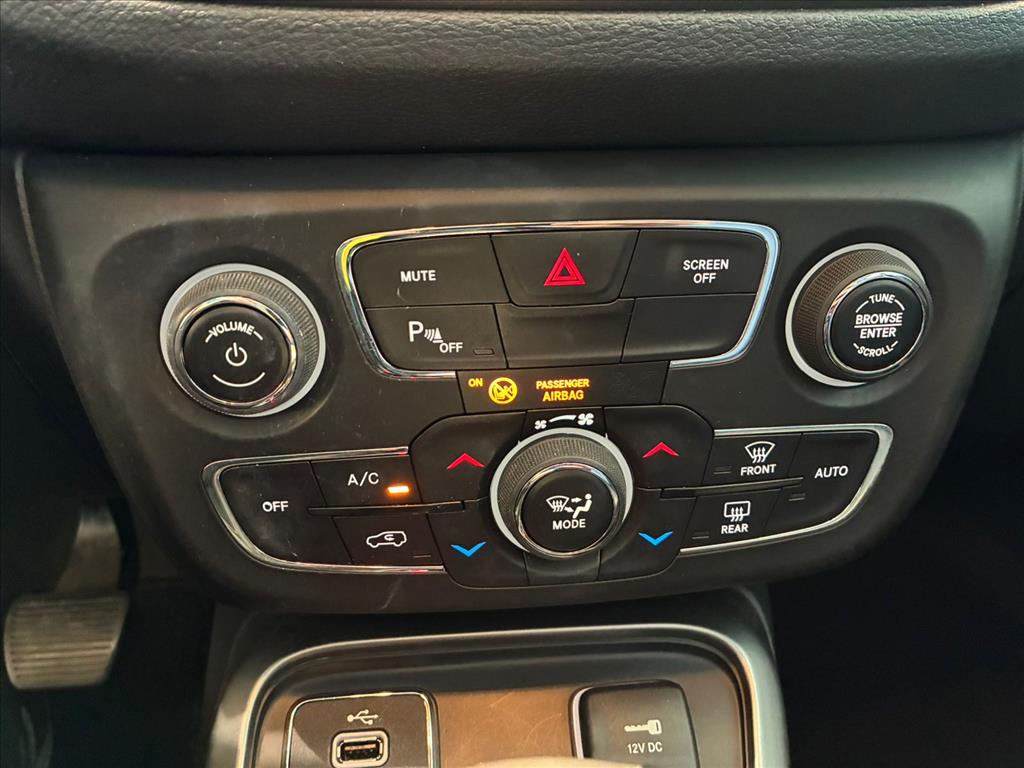 COMPASS 2.0 16V FLEX LONGITUDE AUTOMÁTICO