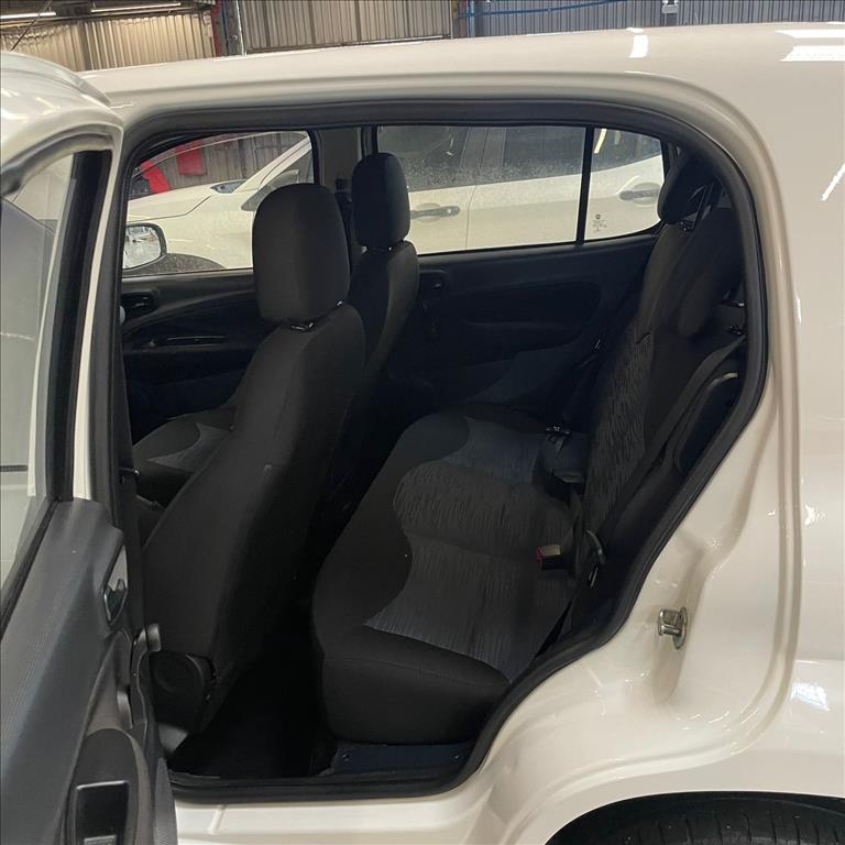 UNO 1.0 EVO ATTRACTIVE 8V FLEX 4P MANUAL9