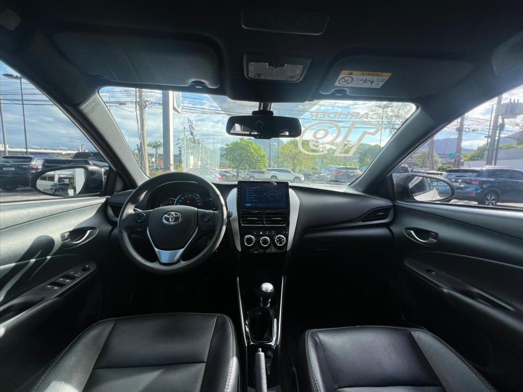 YARIS 1.3 16V FLEX XL MANUAL8