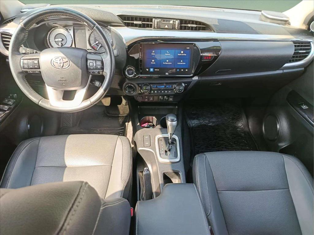 HILUX 2.8 D-4D TURBO DIESEL CD SRX PLUS 4X4 AUTOMÁTICO9