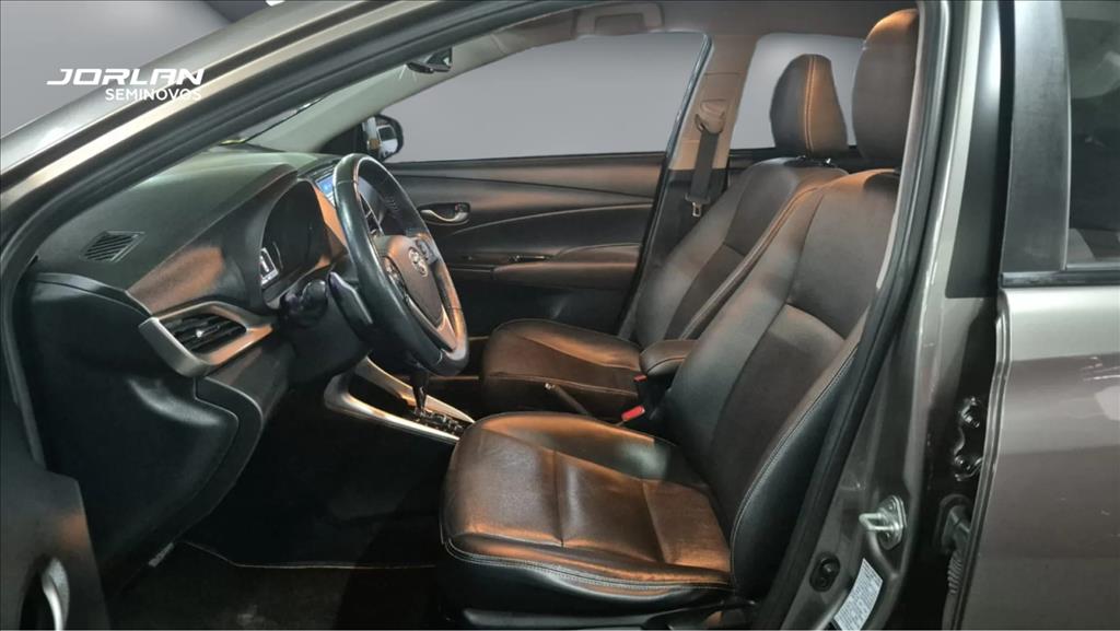 YARIS 1.5 16V FLEX SEDAN XS MULTIDRIVE10