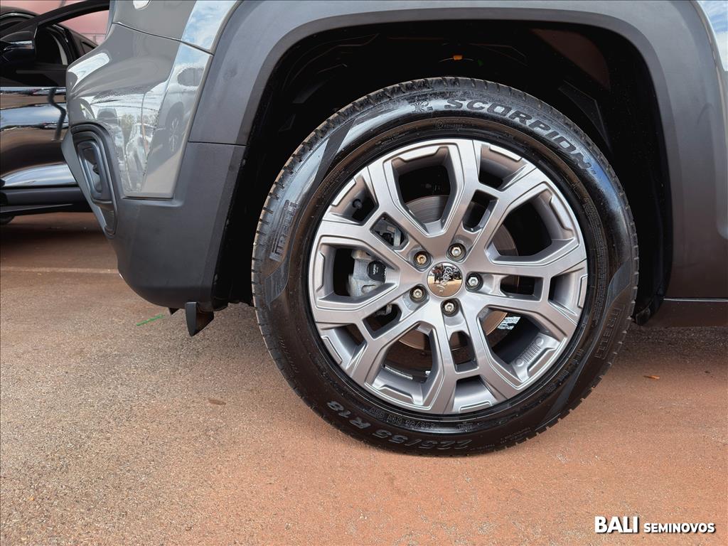 RENEGADE 1.3 T270 TURBO FLEX LONGITUDE AT66