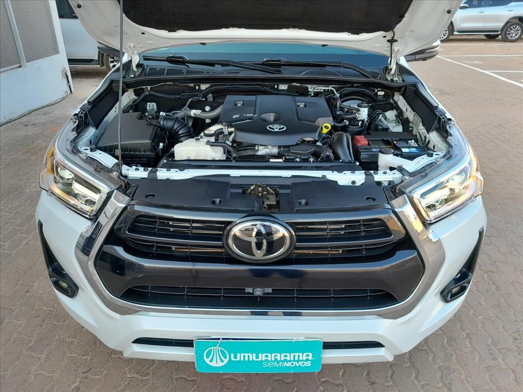HILUX 2.8 D-4D TURBO DIESEL CD SRX 4X4 AUTOMÁTICO10
