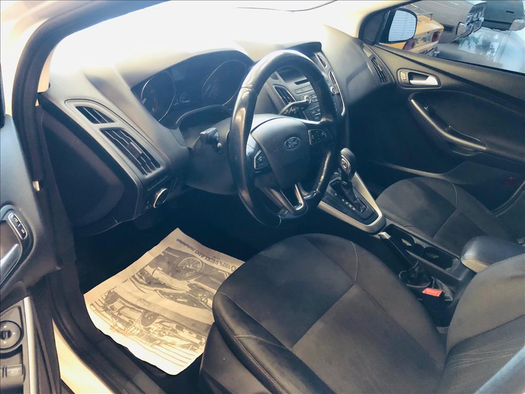 FOCUS 2.0 SE FASTBACK 16V FLEX 4P POWERSHIFT6