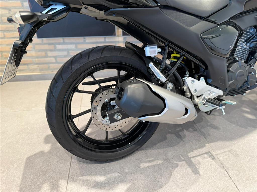 YAMAHA-FAZER-FZ15 ABS